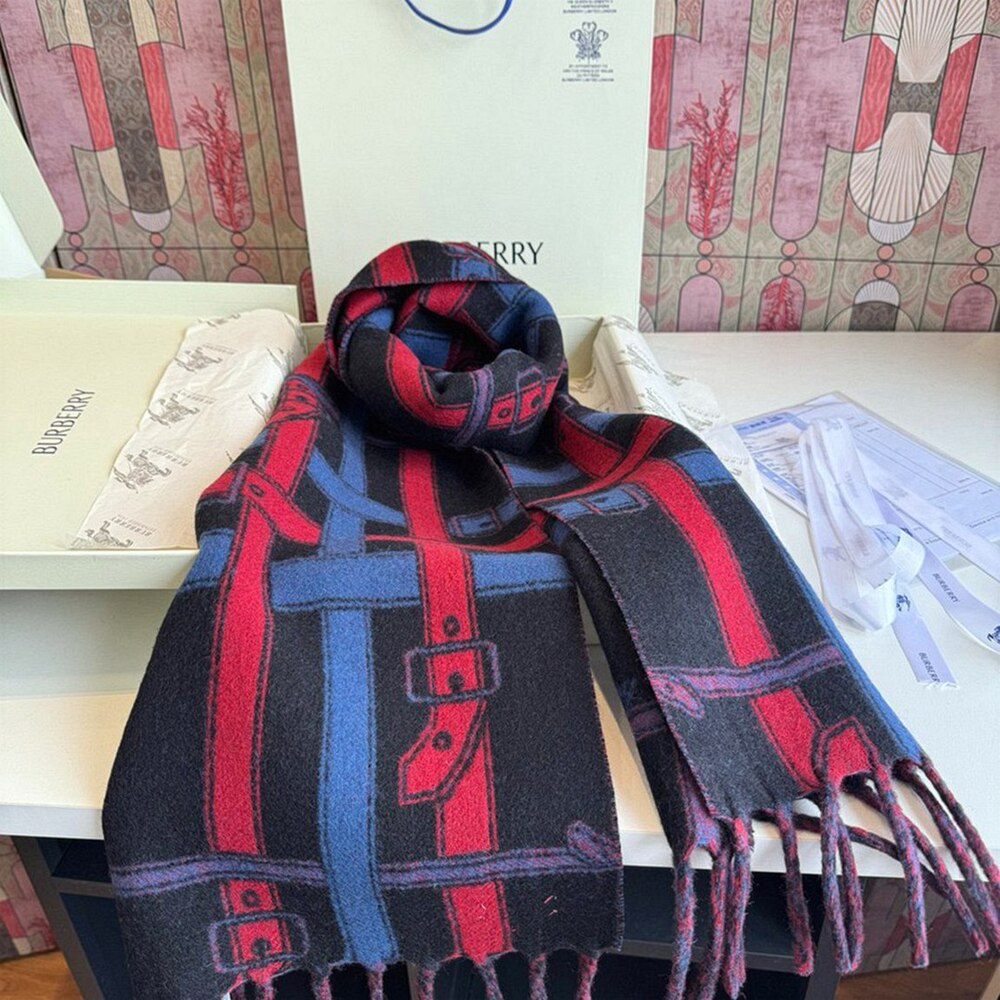 Burberry Navy Red‑Blue Motif Cashmere - Picture 2 of 8